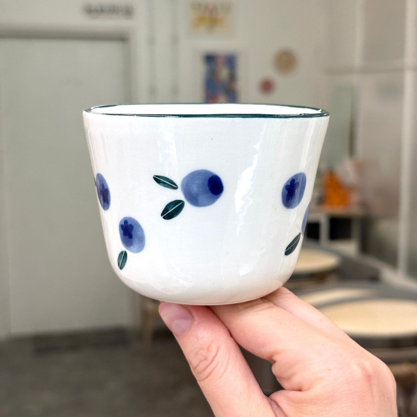 Czarka z jagodami / borówkami 270 ml